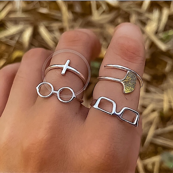 ⚜️[𝟯/$𝟭𝟴]⚜️NEW Silver Cross Simple Adjustable Ring - Picture 5 of 10